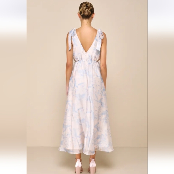 Lulus NWT Breathtaking Charm Blush and Blue Floral Tie-Strap Maxi Dress - Picture 2 of 6